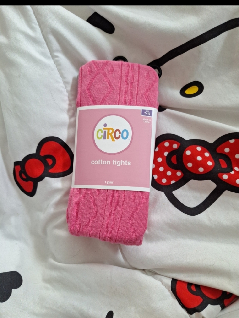 Size 7-10 Circo Bright Pink Cotton Cable Tights for Kids